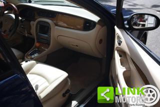 JAGUAR X-Type usata, con Sospensioni pneumatiche