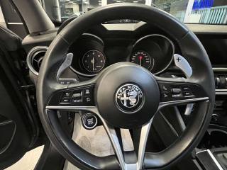 ALFA ROMEO Stelvio usata, con Fari Xenon