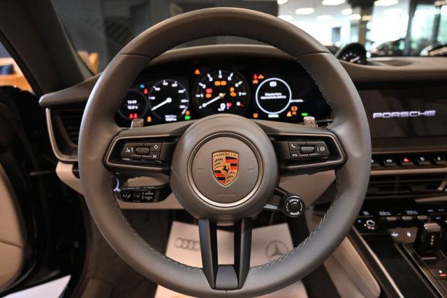 PORSCHE 992 usata 60