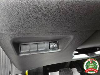 FIAT 600 usata, con Touch screen