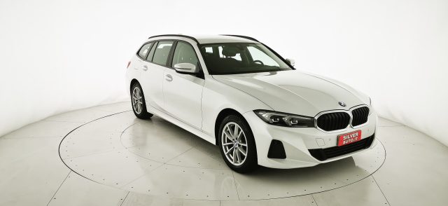 BMW 320 usata, con Volante multifunzione