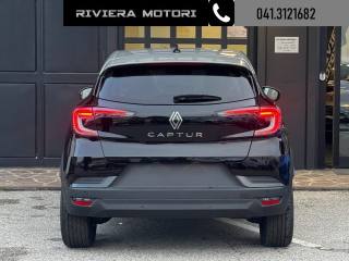 RENAULT Captur usata, con Fari LED