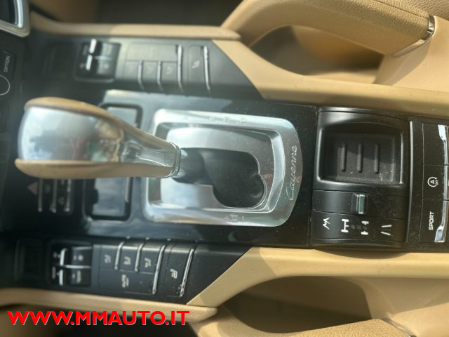 PORSCHE Cayenne usata, con Volante in pelle