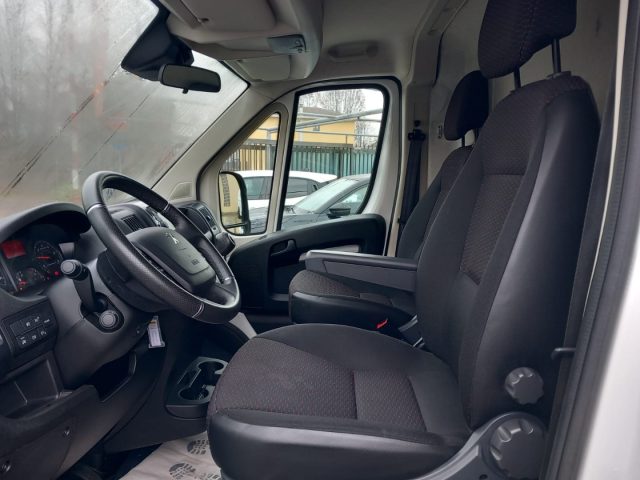 PEUGEOT Boxer usata, con Volante multifunzione