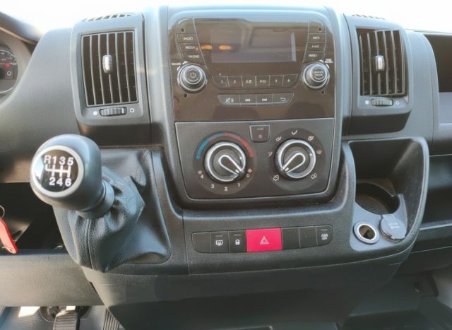 PEUGEOT Boxer usata, con ESP