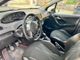 PEUGEOT 208 usata, con Airbag testa