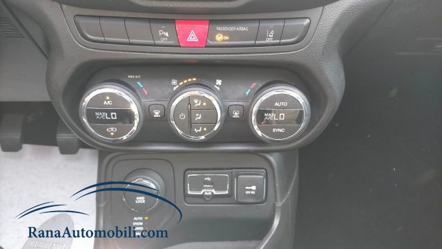 JEEP Renegade usata, con Autoradio