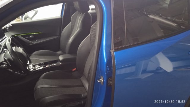 PEUGEOT 2008 usata, con Fari LED