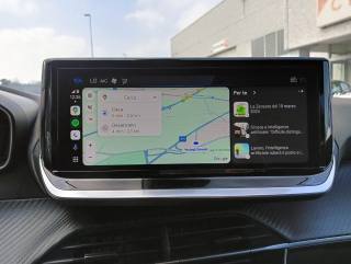 PEUGEOT 2008 usata, con Climatizzatore