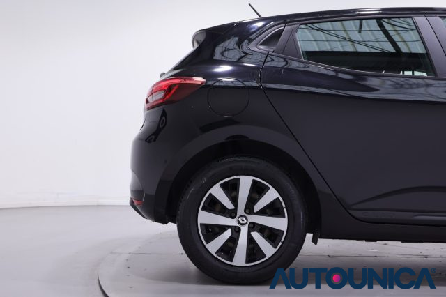 RENAULT Clio usata 40
