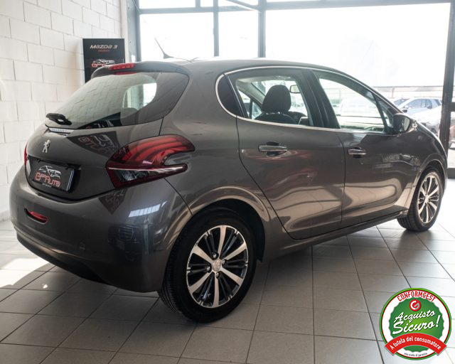 PEUGEOT 208 usata, con Airbag Passeggero