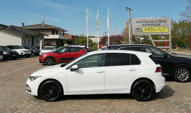 VOLKSWAGEN Golf usata, con Airbag