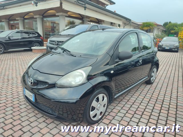 TOYOTA Aygo usata, con Airbag