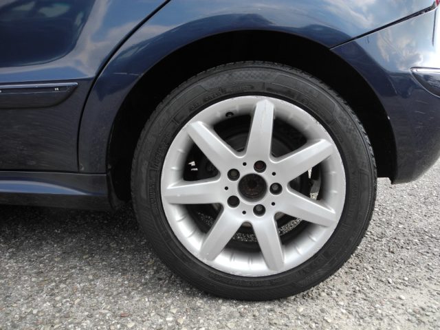 MERCEDES-BENZ A 180 usata 42