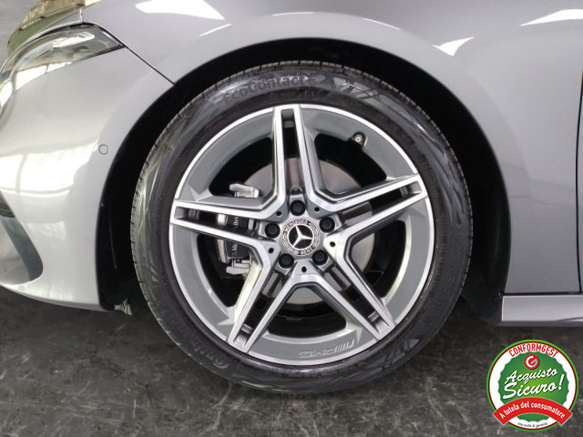 MERCEDES-BENZ A 180 usata, con Fendinebbia