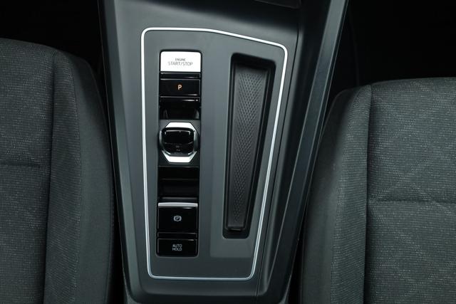 VOLKSWAGEN Golf usata, con Specchietti laterali elettrici