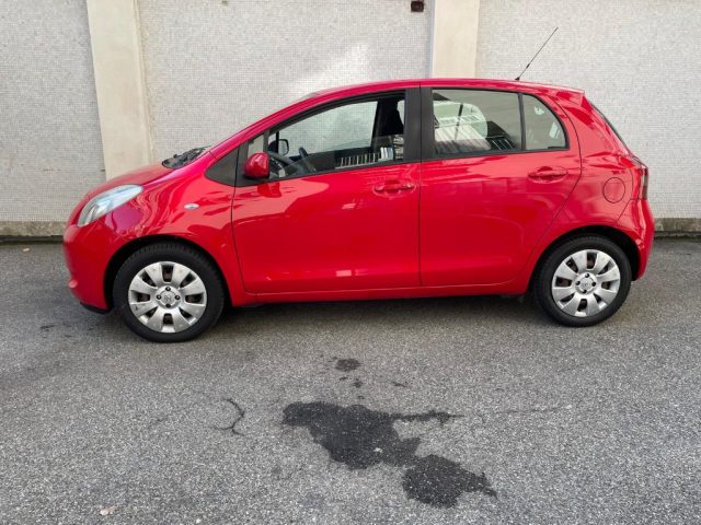 TOYOTA Yaris usata, con Airbag