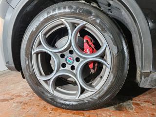 ALFA ROMEO Stelvio usata, con Cerchi in lega