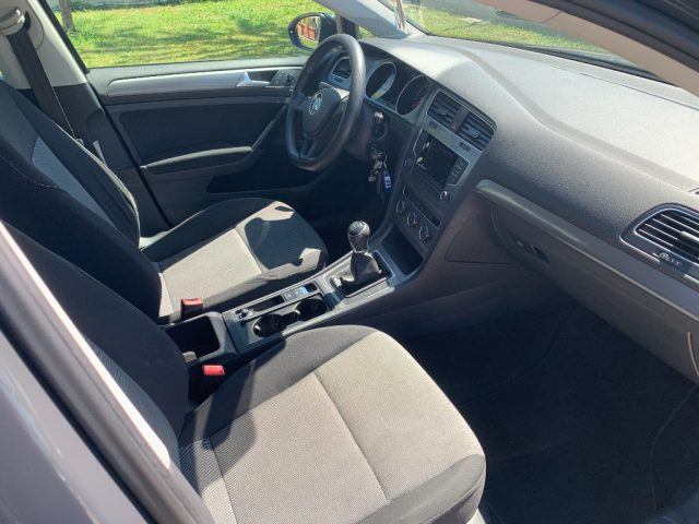 VOLKSWAGEN Golf usata, con Climatizzatore