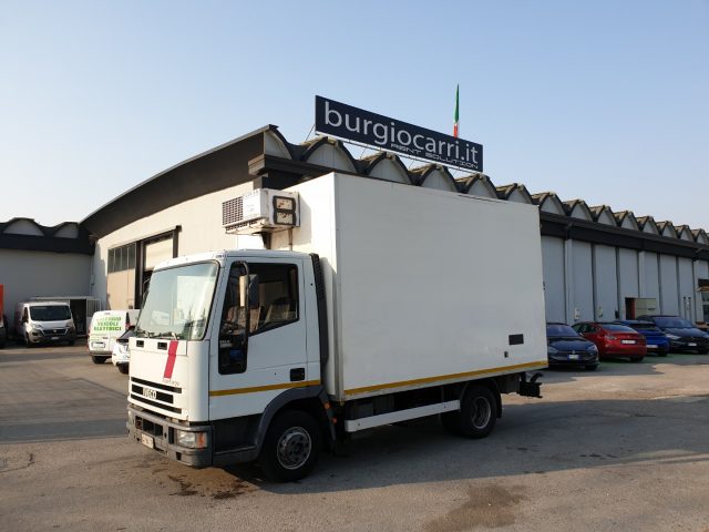 IVECO LKW/TRUCKS usata, con Servosterzo