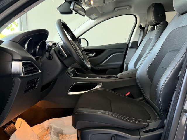 JAGUAR F-Pace usata, con Fari Xenon
