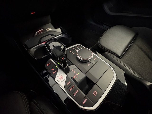 BMW 218 usata, con Specchietti laterali elettrici