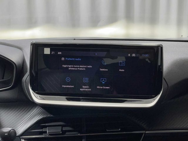 PEUGEOT 2008 usata, con Sensore di pioggia