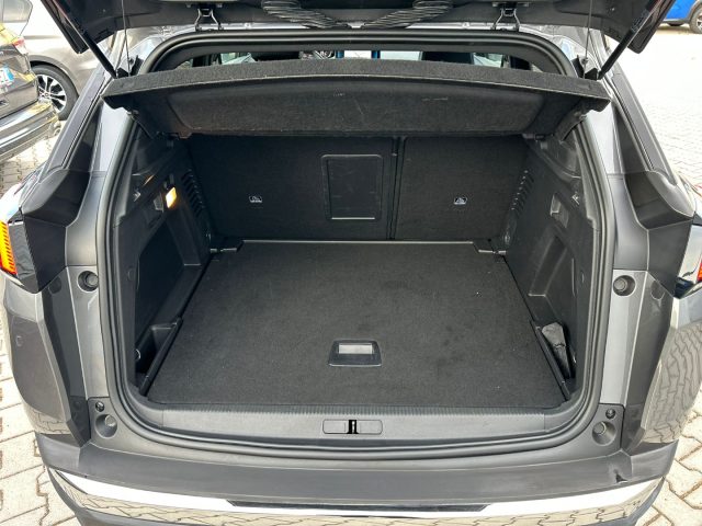 PEUGEOT 3008 usata, con Luci diurne LED