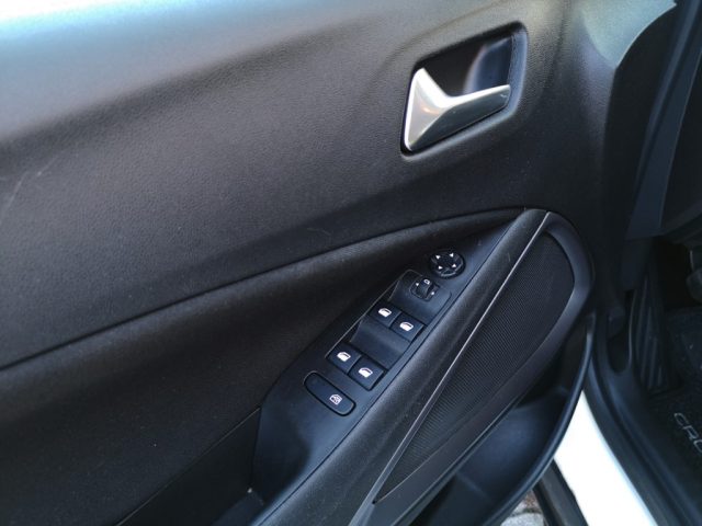 OPEL Crossland usata, con Bluetooth