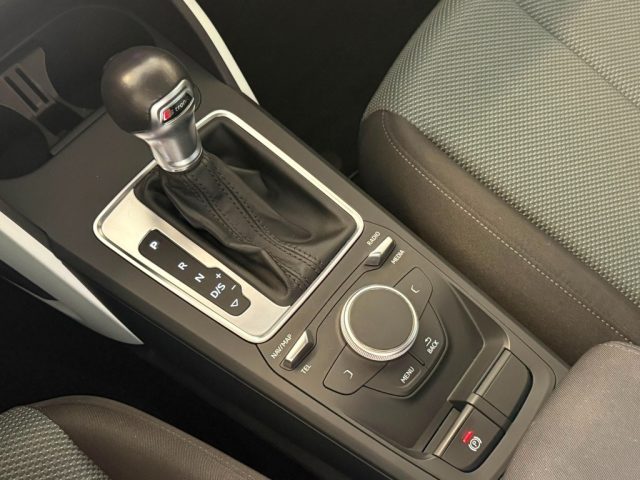 AUDI Q2 usata, con Autoradio digitale