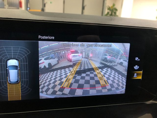 MERCEDES-BENZ GLA 200 usata, con Bluetooth