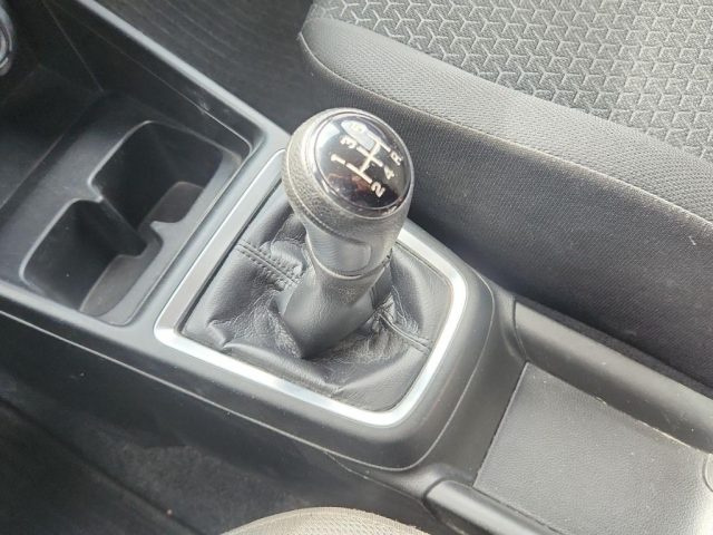 SUZUKI Swift usata, con Autoradio digitale