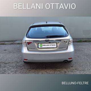 SUBARU Impreza usata, con Autoradio