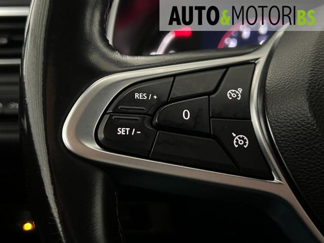 RENAULT Clio usata, con Park Distance Control