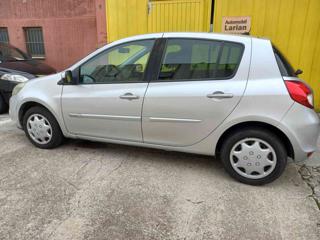 RENAULT Clio usata, con Airbag laterali
