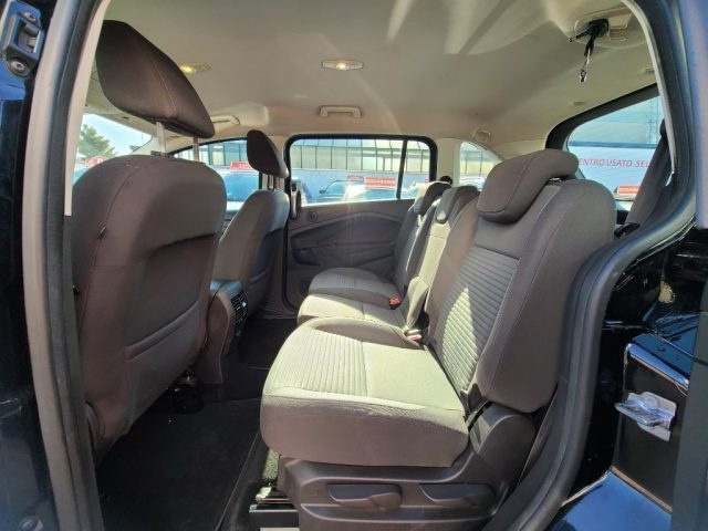 FORD C-Max usata, con Volante in pelle