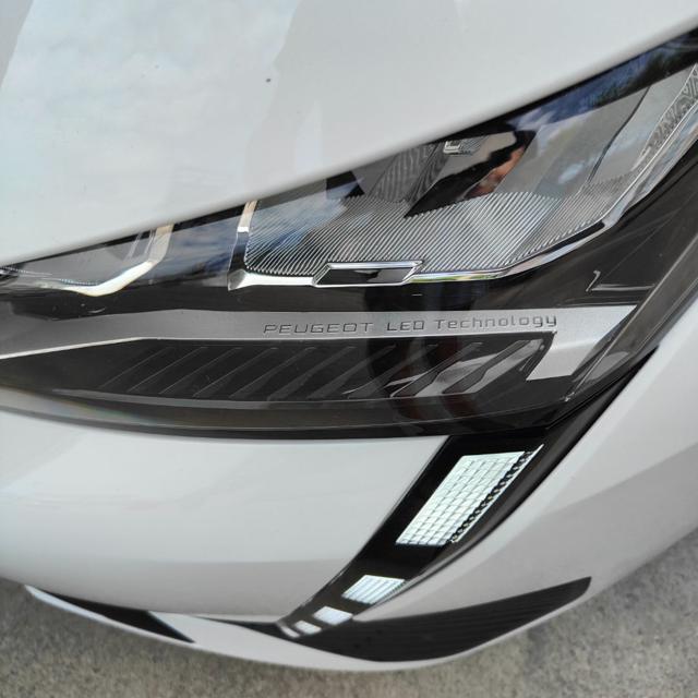 PEUGEOT 308 usata, con Airbag Passeggero