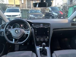 VOLKSWAGEN Golf usata, con Controllo trazione