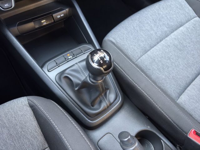 KIA Stonic usata 24