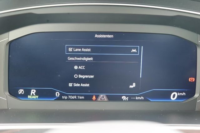 VOLKSWAGEN Tiguan usata, con Volante in pelle