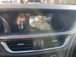 ALFA ROMEO Stelvio usata, con Controllo automatico clima