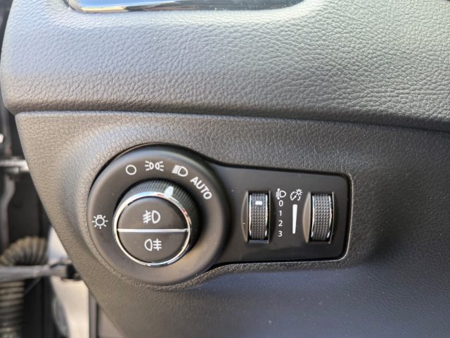 JEEP Compass usata, con Sensori di parcheggio posteriori