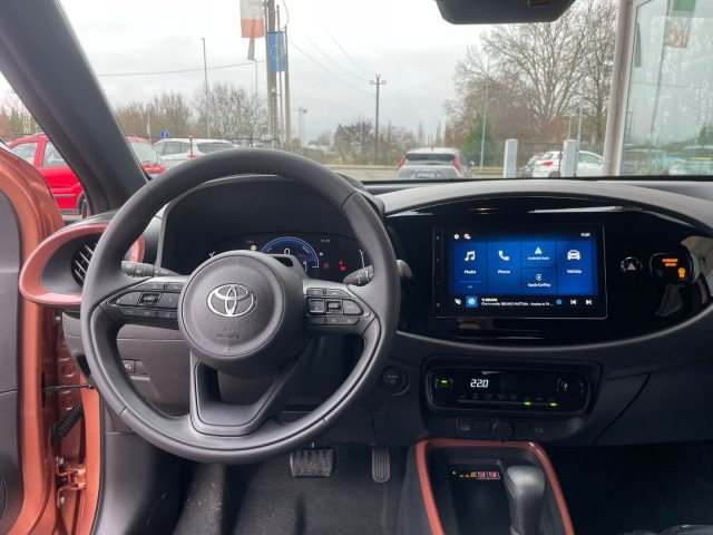 TOYOTA Aygo X usata, con Fari LED