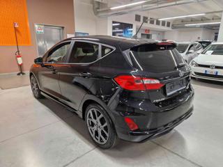 FORD Fiesta usata, con Autoradio