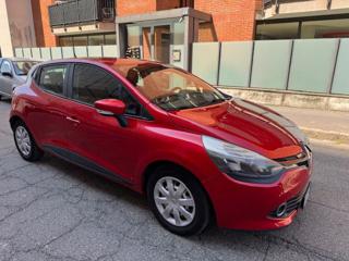 RENAULT Clio usata, con Airbag
