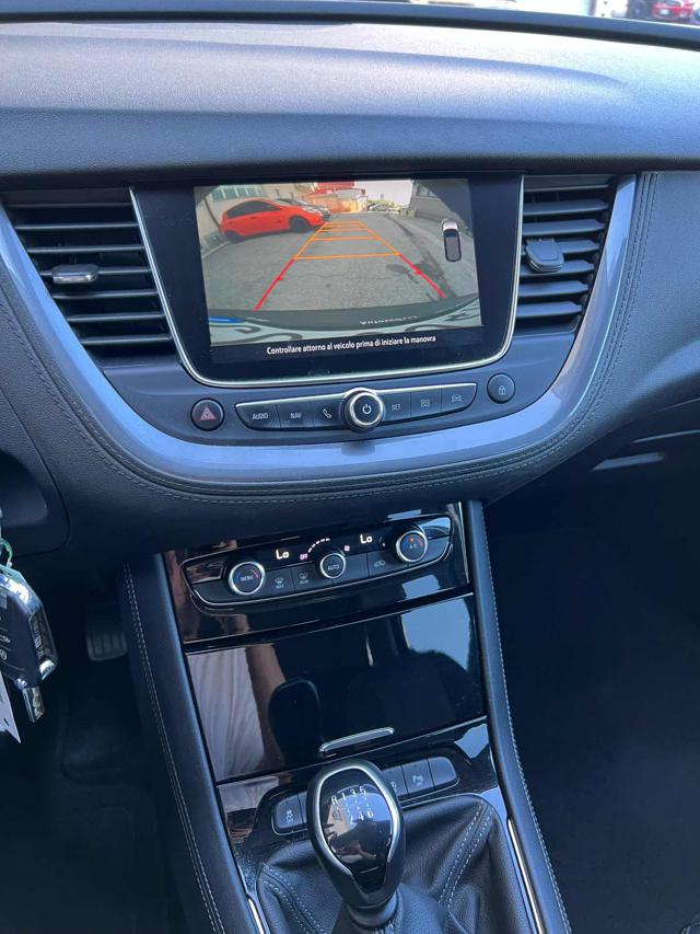 OPEL Grandland X usata, con Touch screen