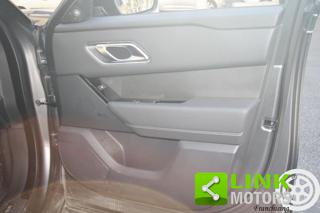 LAND ROVER Range Rover Velar usata, con Isofix