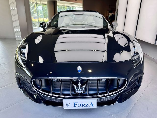 MASERATI GranTurismo usata, con Airbag