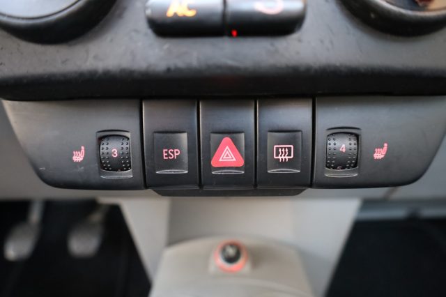 VOLKSWAGEN New Beetle usata 43