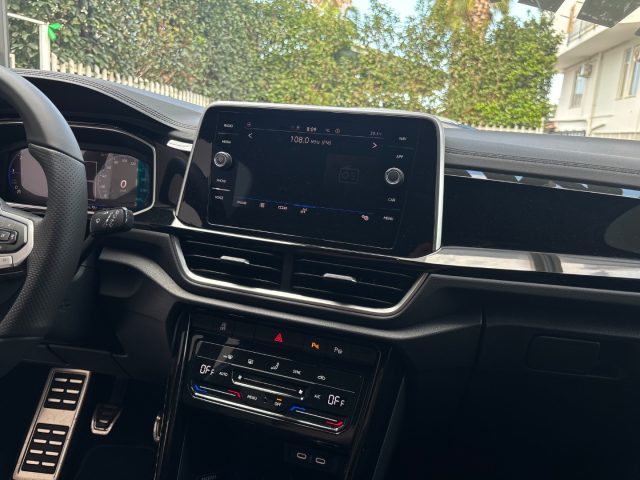 VOLKSWAGEN T-Roc usata, con Controllo vocale